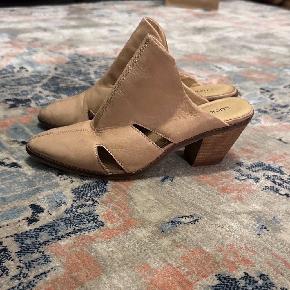 Lucky Brand Tan Leather Mules